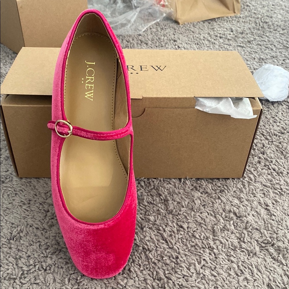 J. Crew Women's hot Pink Velvet Mary Jane Shoes